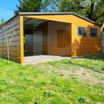 Garaż blaszany drewnopodobny z wiatą 6 x 6, Multigloss i grafit